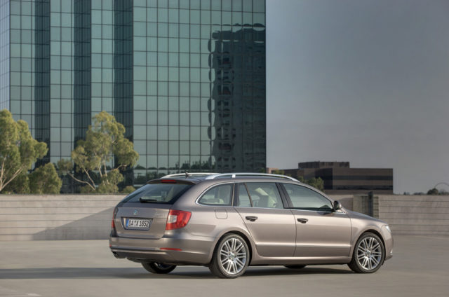 Firmenwagen 2011 Skoda sehr beliebt Firmenwagen 2011 Skoda Octavia Kombi und Superb Kombi