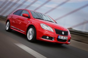 Bestnoten für den Suzuki Kizashi im Automobilmarkt