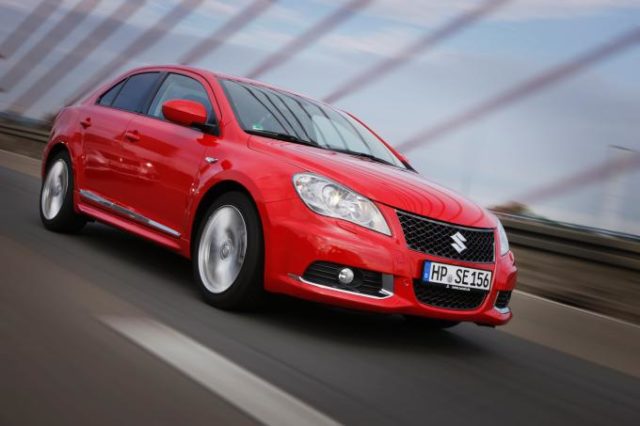 Suzuki Kizashi Bestnoten für den Suzuki Kizashi im Automobilmarkt