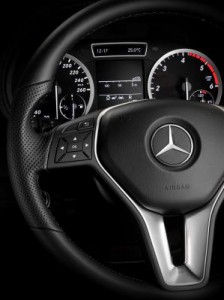 Drei-Speichen Lenkrad in der neuen Mercedes B-Klasse