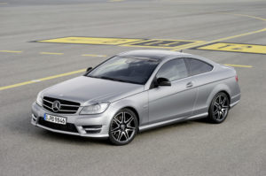 Mercedes C-Klasse Coupe Sport mit neuem AMG Sportpaket AMG Plus erhältlich