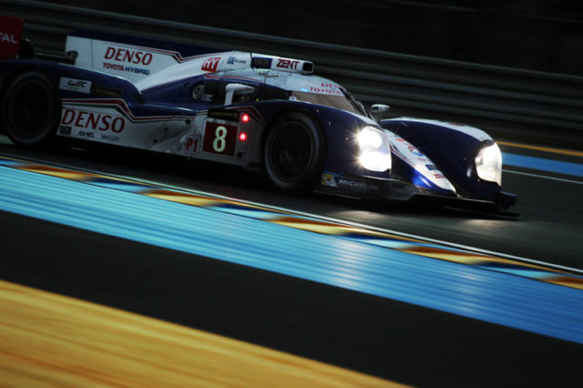 Platz 2 für den Toyota TS030 bei den 24 Stunden von Le Mans Platz 2 für den Toyota TS030 bei den 24 Stunden von Le Mans