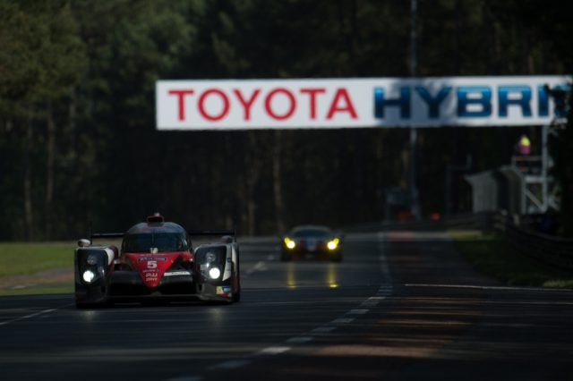 24h Le mans Toyota TS050 HYBRID kaum Probleme bis zum Drama