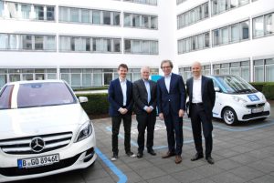 Präsentation der ersten 50 Mercedes B Klasse Electric Drive