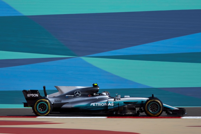 Formel 1 - Mercedes-AMG Petronas Motorsport, Großer Preis von Bahrain 2017. Valtteri Bottas holt Pole