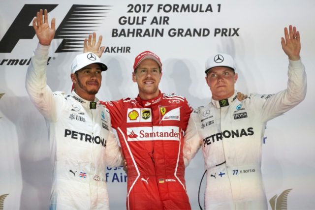 Formel 1 GP Bahrain 2017 Lewis Hamilton, Sebastian Vettel, Valtteri Bottas (v.l.n.r.)