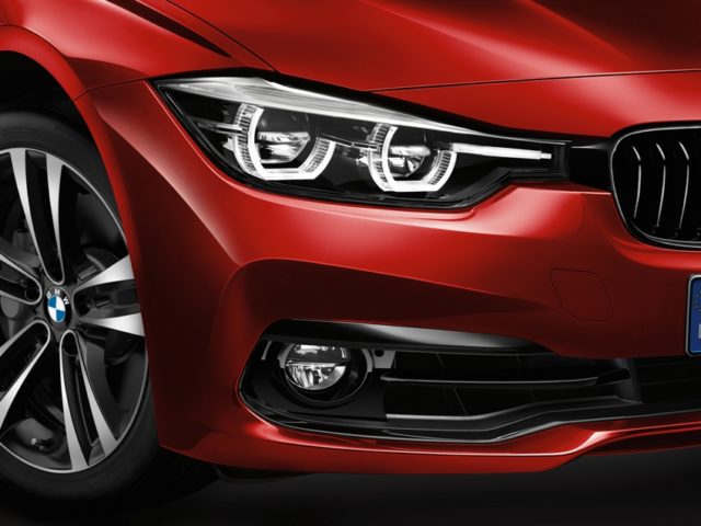 BMW 3er Editionsmodell 2017 serienmäßig mit LED Scheinwerfer BMW 3er Editionsmodell 2017 serienmäßig mit LED Scheinwerfer
