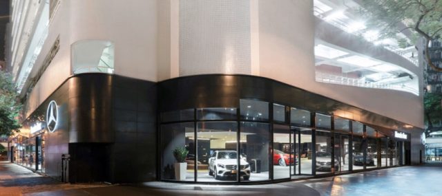 Außenperspektive des Showroom Hung Hom in Hong Kong in einer Innenstadtlocation Außenperspektive des Showroom Hung Hom in Hong Kong in einer Innenstadtlocation Foto: © Daimler AG