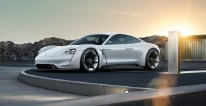 Porsche Konzeptstudie Mission E Foto:© Porsche