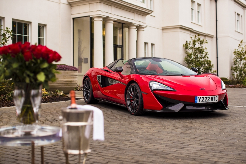 McLaren 570S Spider zum Valentinstag Foto: © McLaren Automotive Limited