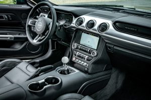 Cockpit des Ford Mustang Bullitt Sonderedition 2018 © Ford