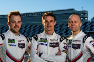 Laurens Vanthoor, Earl Bamber, Gianmaria Bruni (l-r  Foto: © Porsche Motorsport