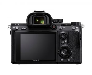 Die neue Sony Alpha 7 III Rückseite mit Display Foto: © Sony