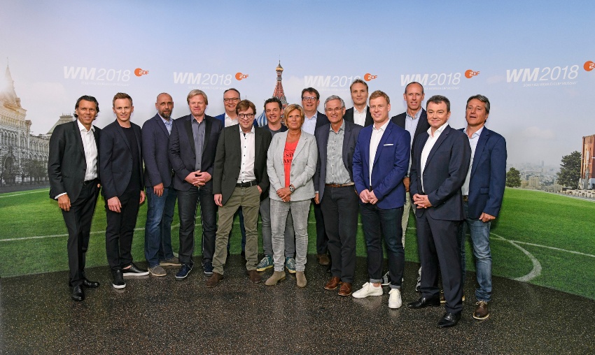 Urs Meier, Jochen Breyer, Holger Stanislawski, Oliver Kahn, Oliver Welke, Béla Réthy, Oliver Schmidt, Claudia Neumann, Thomas Fuhrmann, Peter Frey, Andreas Kynast, Markus Harm, Martin Schneider, Thomas Skulski, Christoph Hamm © ZDF/Markus Hertrich