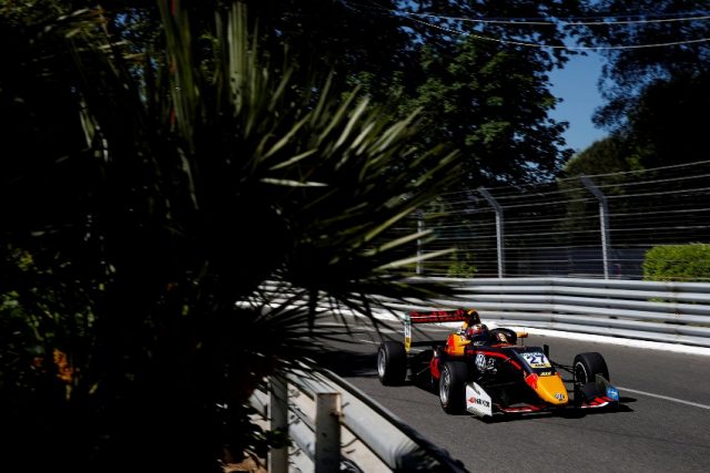 Formel 3 EM Pau 2018 Qualifying 27 Daniel Ticktum (GBR, Motopark, Dallara F317 - Volkswagen), FIA Formula 3 European Championship, round 1, Pau © Formel 3 EM