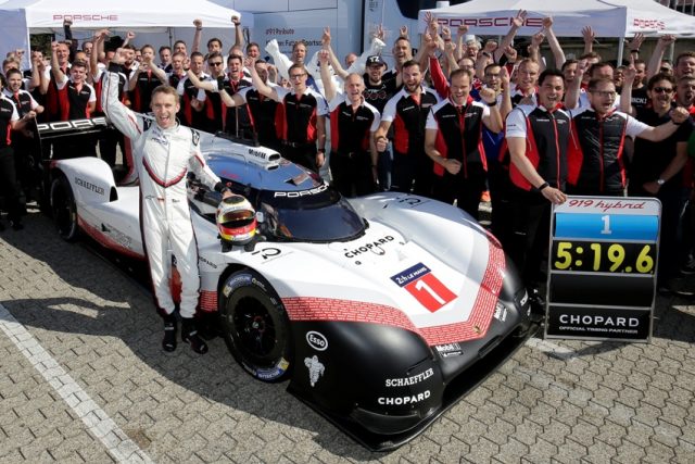 Nordschleifenrekord von Timo Bernhard im Porsche 919 Hybrid Evo © Porsche Motorsport