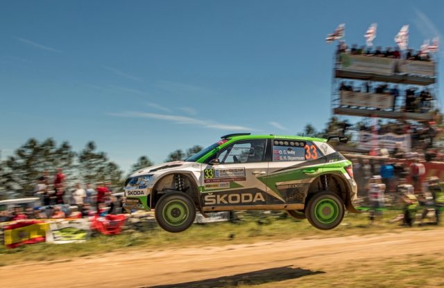 Rallye Italien Platz 1 und 2 fuer Skoda Motorsport le Christian Veiby und Stig Rune Skjaermœn (SKODA FABIA R5) kämpften sich mit einer Bestzeiten-Serie von der achten auf die zweite Position in der WRC 2-Kategorie vor © Skoda Motorsport