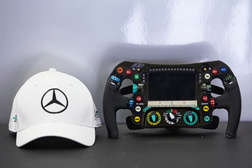 Formel 1 Lenkrad Mercedes Petronas Motorsport &copy; Mercedes Petronas Motorsport