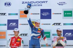 Formel 3 Zandvoort Rennen 3 Podium 16 Nikita Troitckii (RUS, Carlin, Dallara F317 - Volkswagen © F3 EM