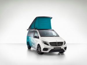 Caravan Salon Düsseldorf 2018: Mercedes-Benz Concept Marco Polo – das voll vernetzte Reisemobil der Zukunft mit Sprachbedienung, Nivellierung, Flüssigkristallfenstern, Solarmodul und einer induktiven Smartphone-Ladestation © Daimler AG