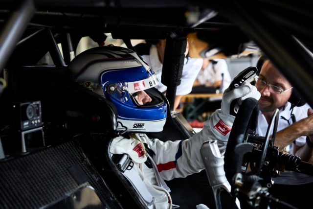 DTM, Cockpit, Modifikationen, Alessandro Zanardi DTM, Cockpit, Modifikationen, Alessandro Zanardi © BMW AG