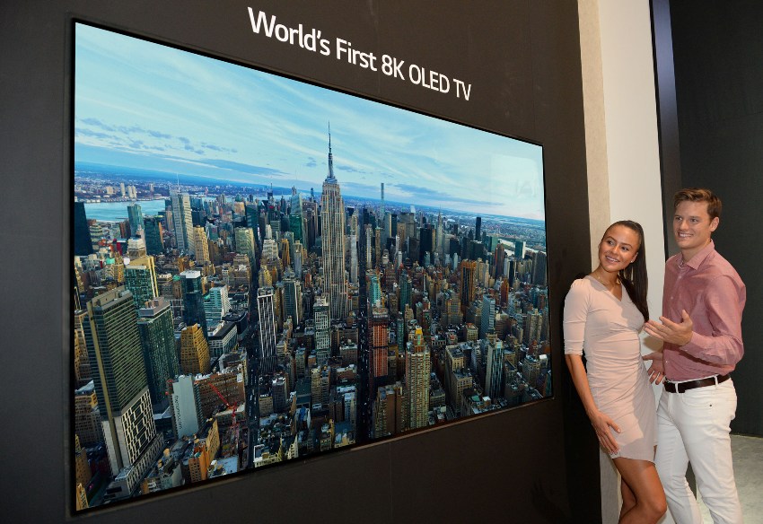 LG 8K OLED TV © LG