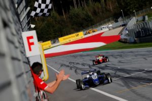 10 Robert Shvartzman (RUS, PREMA Theodore Racing, Dallara F317 – Mercedes-Benz), 4 Mick Schumacher (DEU, PREMA Theodore Racing, Dallara F317 – Mercedes-Benz © F3 EM