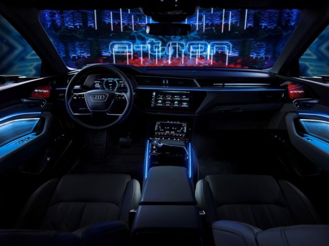 Der e-tron als Startsignal Audi beginnt E-Offensive Der e-tron als Startsignal Audi beginnt E-Offensive © Audi AG