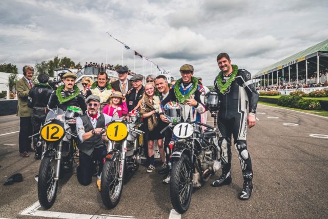 Goodwood Revival 2018 Troy Corser und Herbert Schwaab gewinnen die Barry Sheene Memorial Trophy auf BMW R57 Kompressor Goodwood Revival 2018 Troy Corser und Herbert Schwaab gewinnen die Barry Sheene Memorial Trophy auf BMW R57 Kompressor © BMW