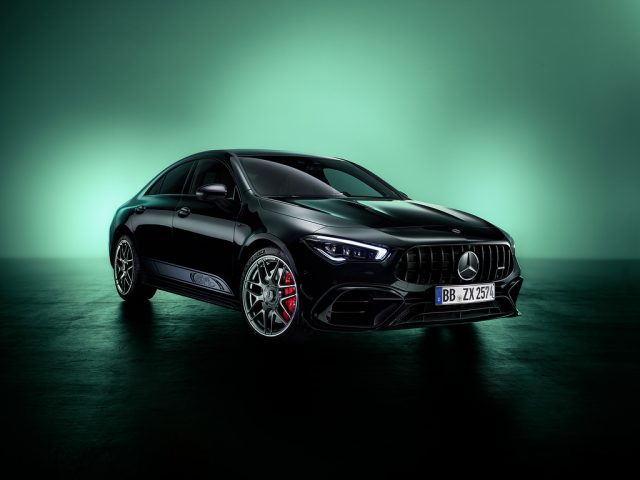 CLA 45 S 4MATIC Coupé 55 Edition © Daimler AG CLA 45 S 4MATIC Coupé 55 Edition