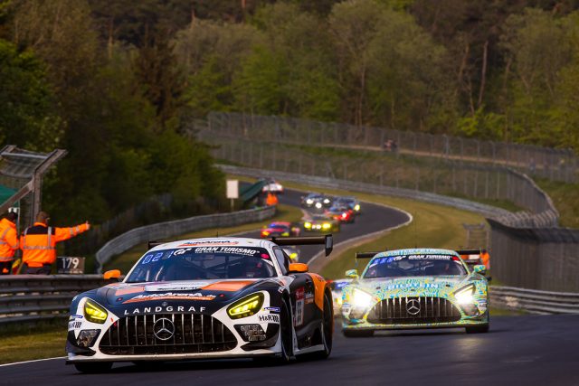 Mercedes-AMG GT3 #55, Mercedes-AMG Team Landgraf und Mercedes-AMG GT3 #6, Mercedes-AMG Team Bilstein © Daimler AG Mercedes-AMG GT3 #55, Mercedes-AMG Team Landgraf und Mercedes-AMG GT3 #6, Mercedes-AMG Team Bilstein