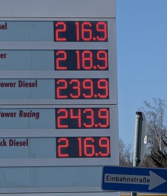 Kraftstoffpreise erneut kräftig gesunken Benzinpreise sinken