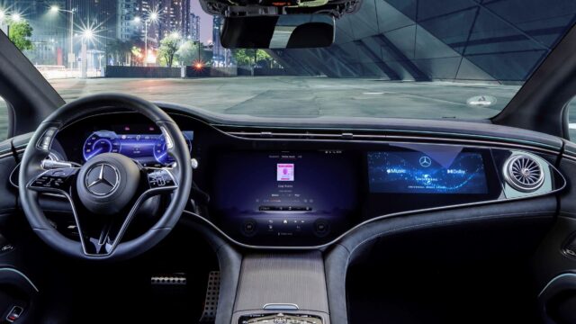 Apple Music und Mercedes-Benz bieten Autofahrern weltweit erstklassiges immersives Spatial Audio