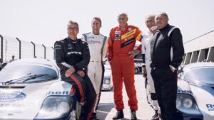 Bernd Schneider, Timo Bernhard, Hans-Joachim Stuck, Derek Bell, Jochen Mass, l-r,
