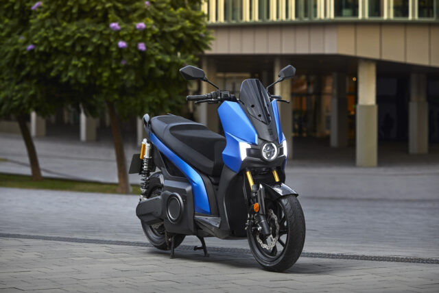 Kraftvoller und dynamischer: der neue SEAT MÓ 125 Performance Kraftvoller und dynamischer: der neue SEAT MÓ 125 Performance