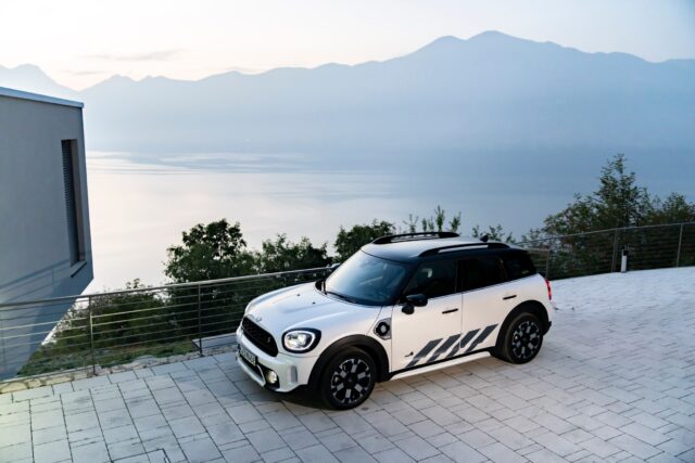 MINI Cooper SE Countryman ALL4 MINI Cooper SE Countryman ALL4