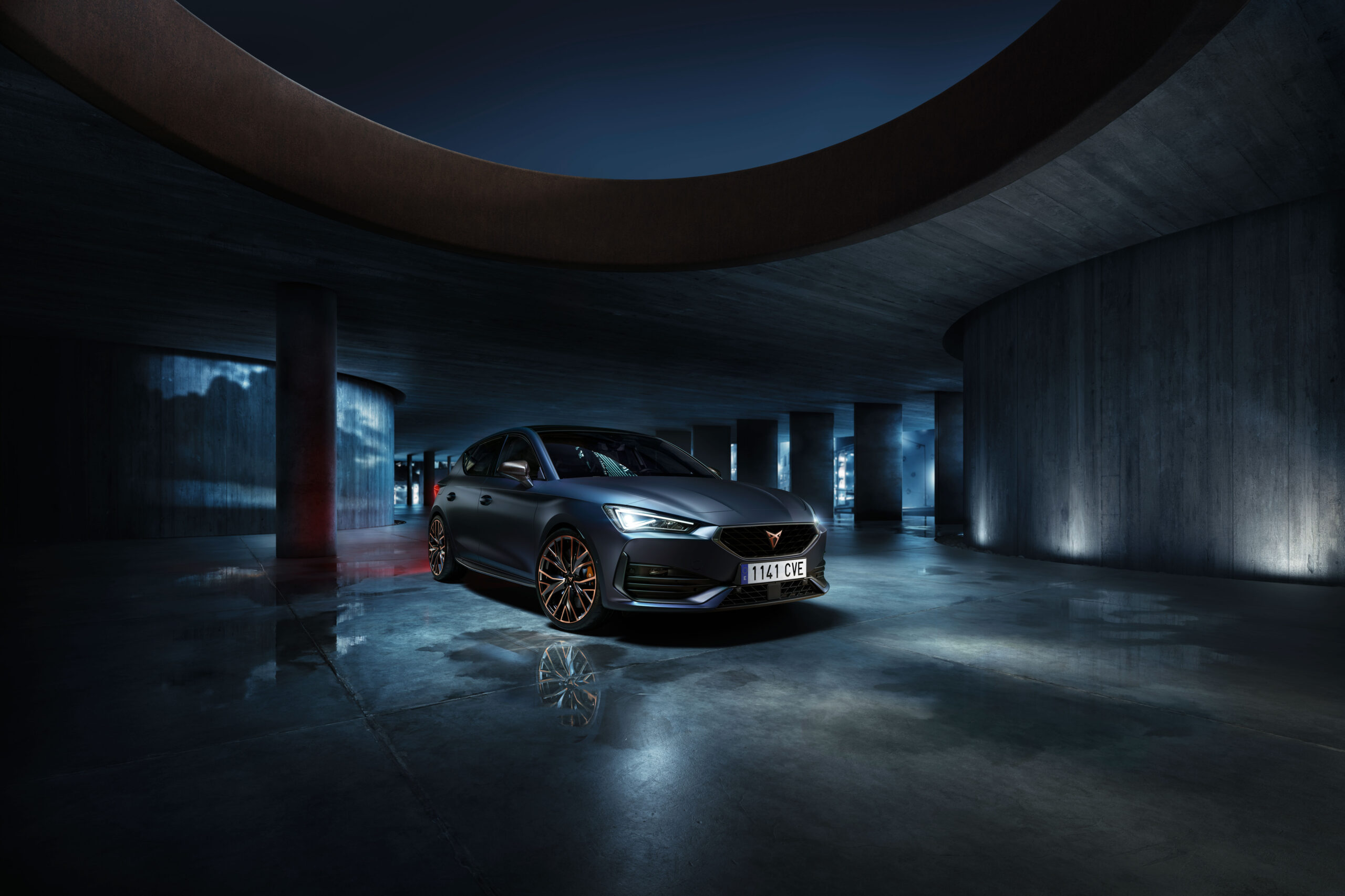 Liebling der Leser*innen: Der CUPRA Leon VZ gewinnt beim sport auto Award Liebling der Leser*innen: Der CUPRA Leon VZ gewinnt beim sport auto Award