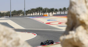 Formel 1 Test – W14 mit Hydraulikdefekt Unterbrochener zweiter Testtag in Bahrain Formel 1 - Mercedes-AMG Petronas Motorsport, Bahrain Test 2023. Lewis Hamilton