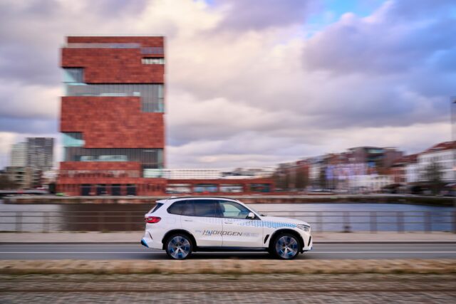 BMW iX5 Hydrogen BMW iX5 Hydrogen