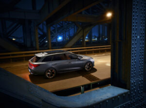 CUPRA erweitert die Motorenpalette für den CUPRA Leon und den CUPRA Leon Sportstourer