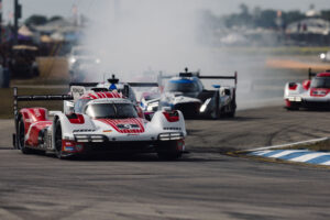 Porsche 963, Porsche Penske Motorsport (#6), Dane Cameron (USA), Mathieu Jaminet (F), Nick Tandy (UK)