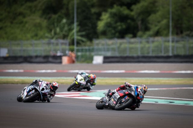 FIM Superbike World Championship. ROKiT BMW Motorrad WorldSBK Team, BMW M 1000 RR, Michael van der Mark #60 (NED).