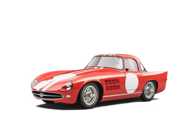 Mit dem Škoda 1100 OHC von 1959 stellt Škoda auf der Techno Classica einen kaum bekannten Rennsportwagen aus seiner facettenreichen Motorsporthistorie vor. Im vorigen Jahr haben Mitarbeiter des Škoda Museums und des Zentrums für Prototypenbau bei Škoda Auto das filigrane Coupé rekonstruiert. Mit dem Škoda 1100 OHC von 1959 stellt Škoda auf der Techno Classica einen kaum bekannten Rennsportwagen aus seiner facettenreichen Motorsporthistorie vor. Im vorigen Jahr haben Mitarbeiter des Škoda Museums und des Zentrums für Prototypenbau bei Škoda Auto das filigrane Coupé rekonstruiert.