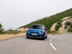 Der neue MINI Cooper S 5-Türer überzeugt durch ausgeprägte Funktionalität, innovative Assistenzsysteme MINI Cooper S 5-Türer
