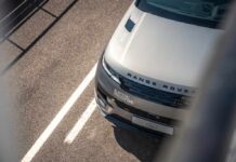 Neuer Range Rover Sport Electric feiert Vorabpremiere in Goodwood Range Rover hat die bevorstehende Markteinführung seines zweiten vollelektrischen Modells bestätigt