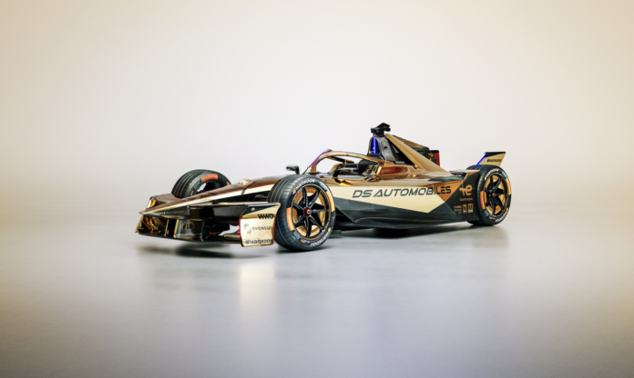 Spezieller Look zum Abschied DS E-Tense FE25 in Sonderlackierung Spezieller Look zum Abschied DS E-Tense FE25 in Sonderlackierung