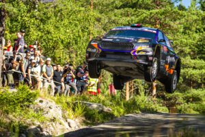Giovanni Trentin und Beifahrer Pietro Elia Ometto aus Italien (Delta Rally Team Škoda Fabia RS Rally2) belegten in der WRC2 den siebten Platz