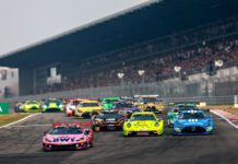 DTM am Nürburgring: Matteo Cairoli triumphiert mit Ferrari im Eifel-Hit DTM 2026 Nürburgring - Rennstart