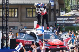 WRC Rallye Finnland: Historischer Heimsieg für Sami Pajari und Toyota