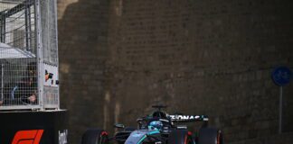 Formel 1 Krimi in Baku: Russell zittert sich vor Verstappen zum Sieg – Antonelli stürmt von P16 vor Formel 1 GP Aserbaidschan 2026